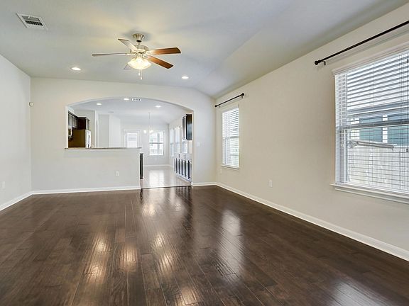 3rd image of 5151 Scenic Lake Dr