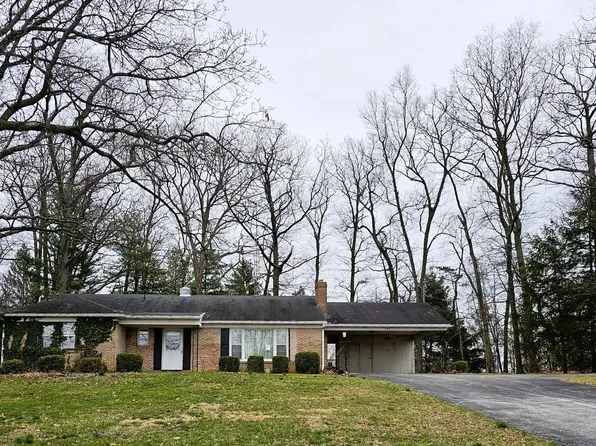 701 Bollinger Rd, Littlestown, PA 17340