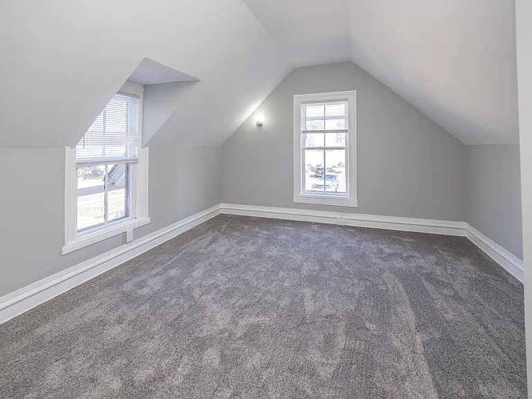 130 W Dutton St — Photo 22