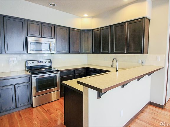 3rd image of 4709 46th Ave SE