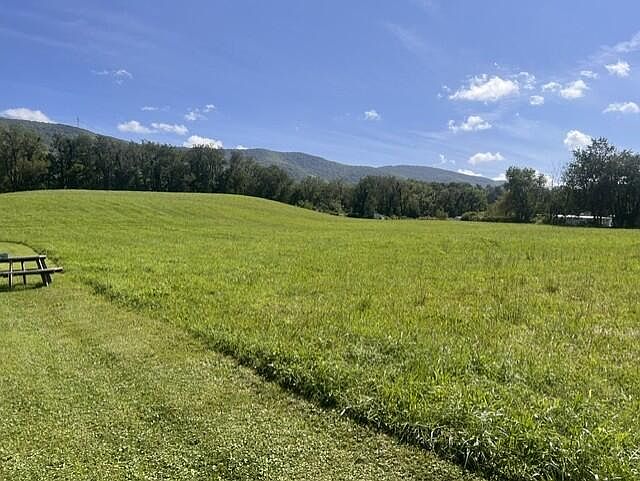 1st image of Village Rd