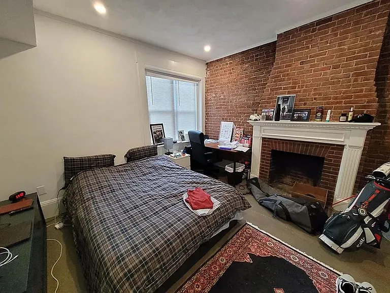 1408 Beacon St #3 — Photo 12