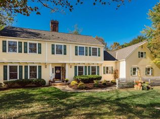 8399 Riverside Dr, Powell, OH 43065