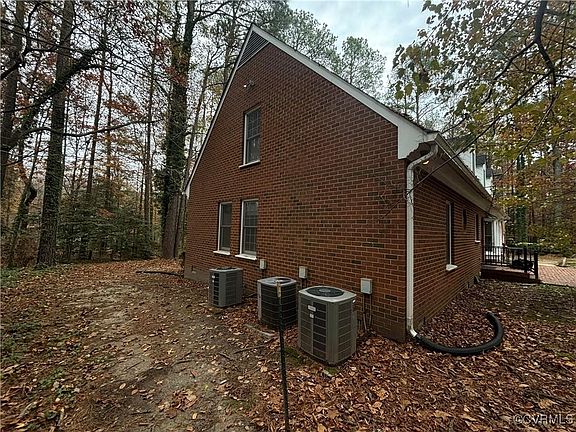 5th image of 8059 Glenbrook Dr