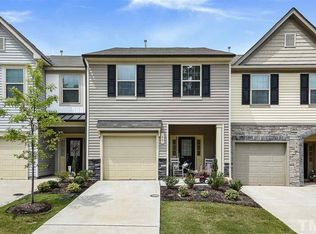 65 Hawkstone Dr, Clayton, NC 27527