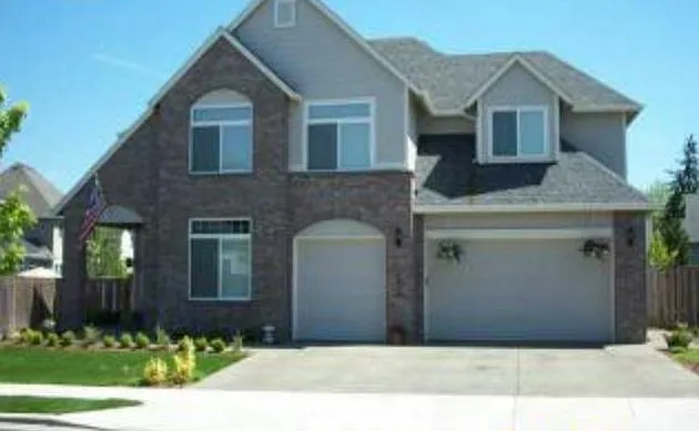 3 bed, 2.5 bath, 2664 sqft, $3,500 — Photo 4