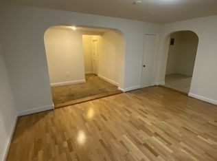 2626 41st St NW, Washington, DC 20007