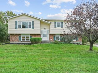 29 Jones Dr, Highland Mills, NY