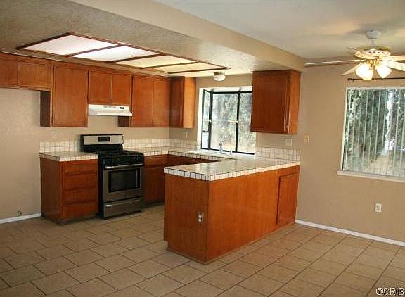 4th image of 14985 Larkspur St
