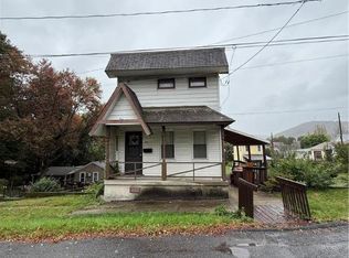 446 Biddle St, Tamaqua, PA 18252