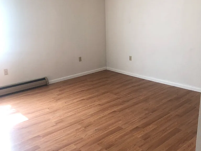 4 N Main St #2 — Photo 6