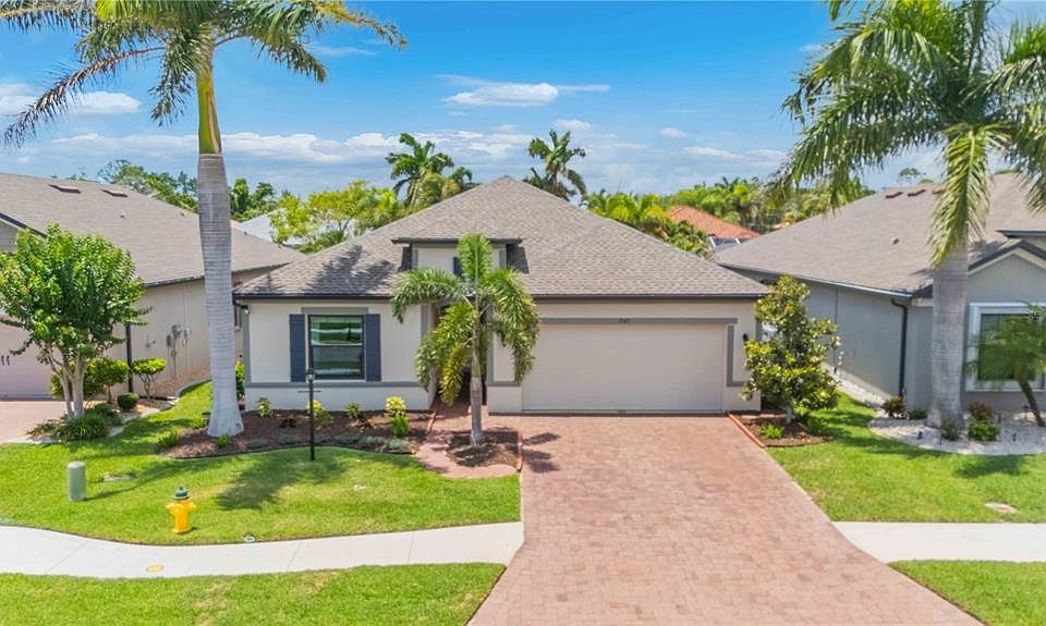1st image of 2109 LA PALMA AVENUE