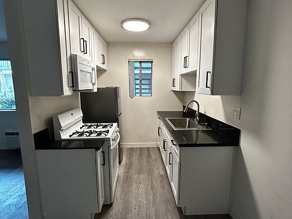 2nd image of 11104 Aqua Vista St #23