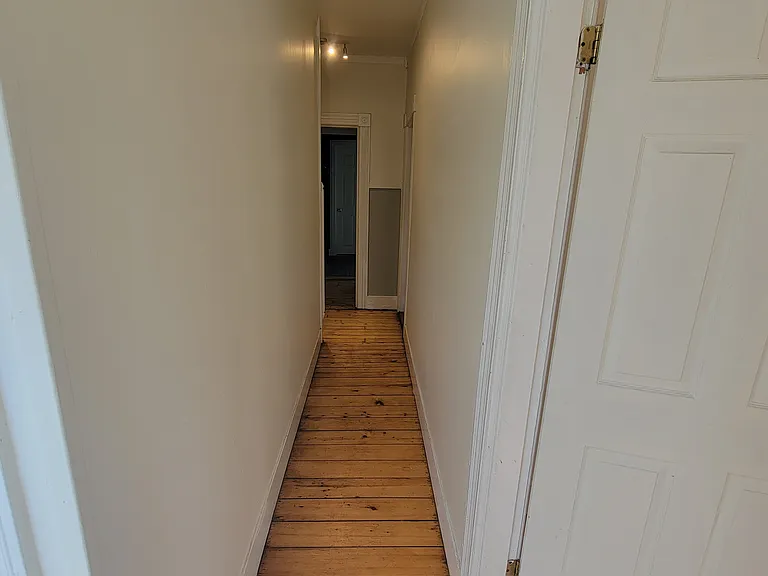 519 Union St — Photo 7