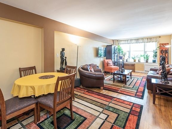 4th image of 2385 Barker Ave APT 2G