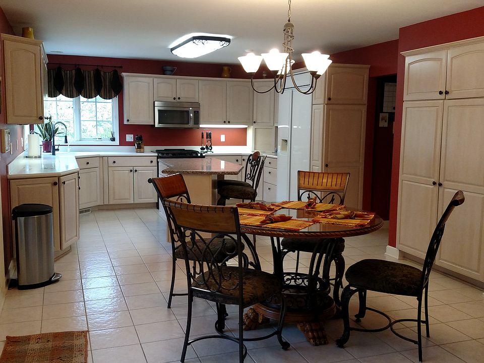 1st image of 6800 Aspen Ct