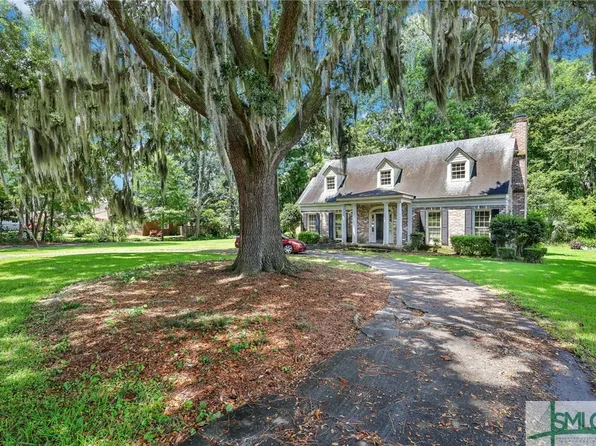 5613 Colonial Drive, Savannah, GA 31406