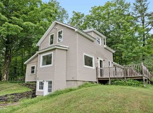 1458 E Roxbury Rd, Northfield, VT 05663