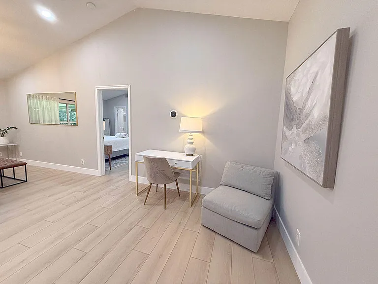 14010 Aster Ave — Photo 16