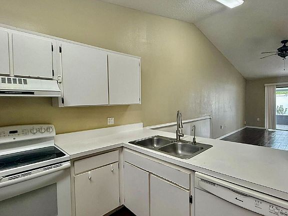 2nd image of 11755 Cuxham Dr