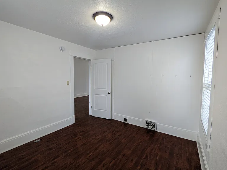 619 8th Ave S #619 — Photo 13