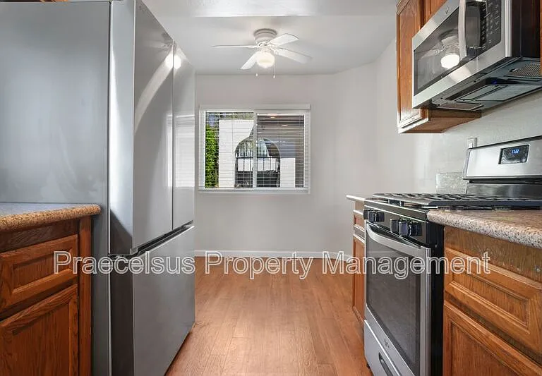1535 Apache Dr #D — Photo 10