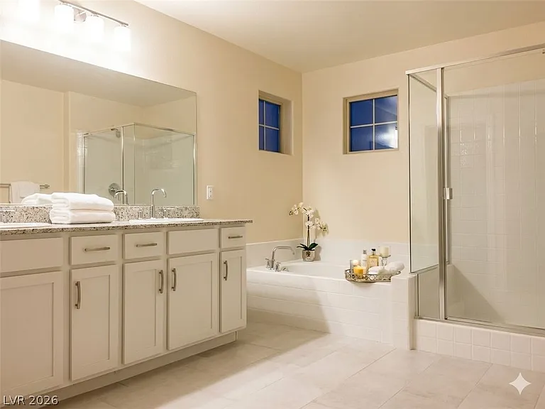 2934 Caxton Grove Dr — Photo 14