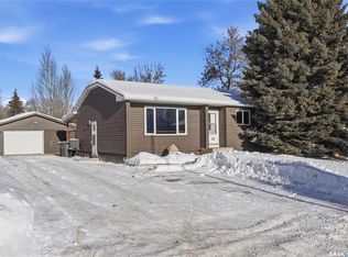 218 Wedge Rd, Saskatoon, SK S7L6E9