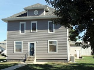 200 E Minnesota Ave, George, IA 51237