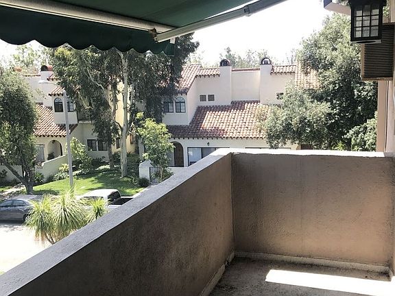 5th image of 1810 Hardison Pl APT 6