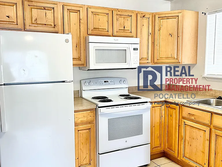 4407 Opal Ave — Photo 21
