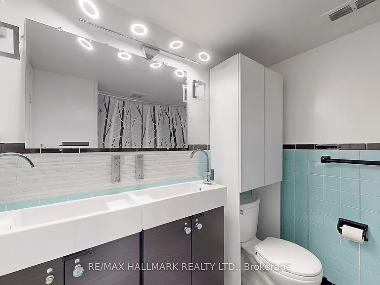 3572 Dufferin St #LOWER — Photo 20