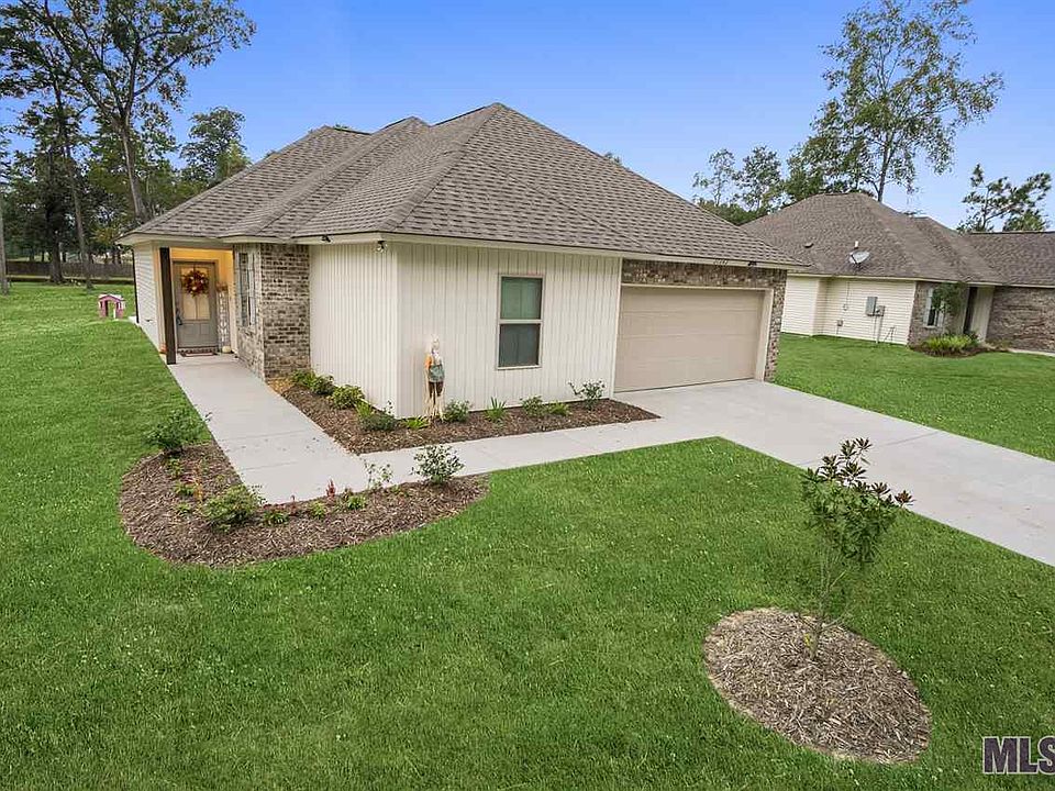 1st image of 31543 Meadowlark Ln