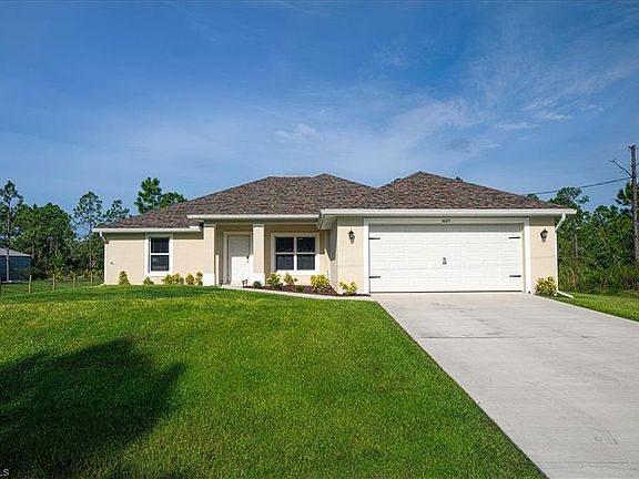 2nd image of 1005 Poinsettia Ave