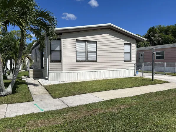 21541 NW 7TH Street, Pembroke Pines, FL 33029