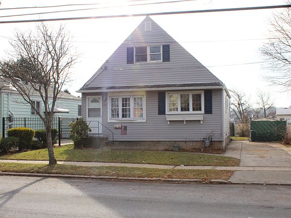2nd image of 188 Holden Blvd