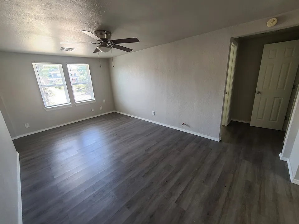 2211 N Classen Blvd #2