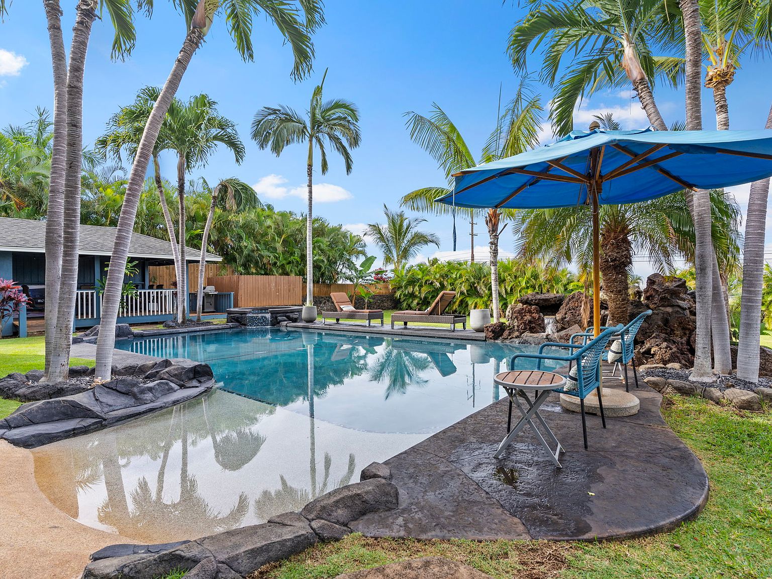 3200 Akala Dr, Kihei, HI 96753 | Zillow