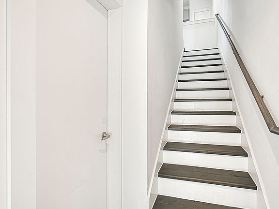 4th image of 11906 N Hoa Sen Cir