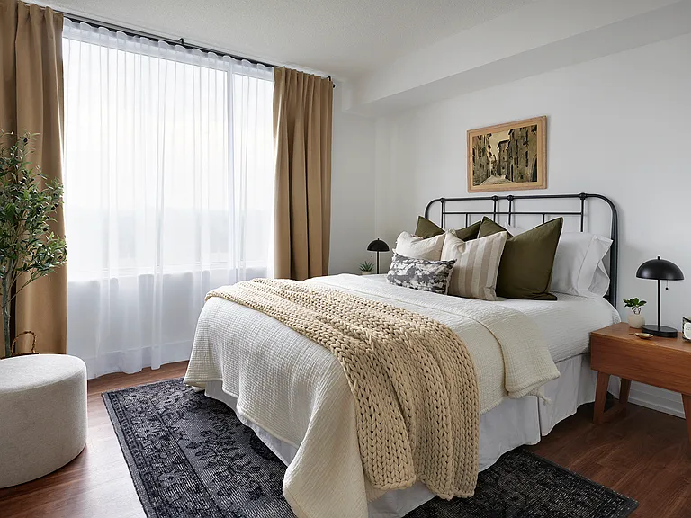304 Roehampton Ave #614 — Photo 8