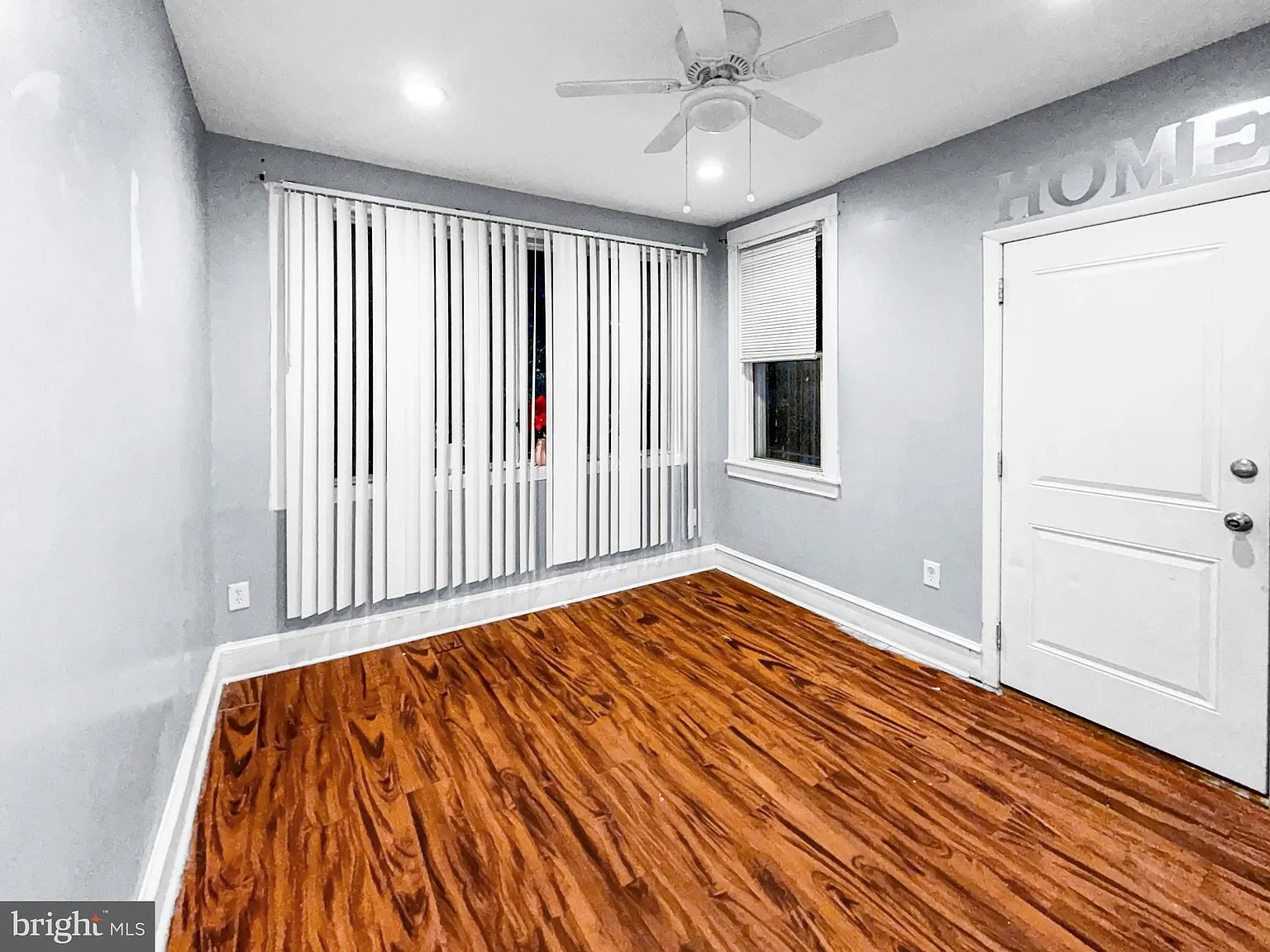 2 bed, 800 sqft, $1,200 — Photo 3