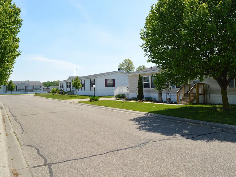 Parke Place — Photo 13