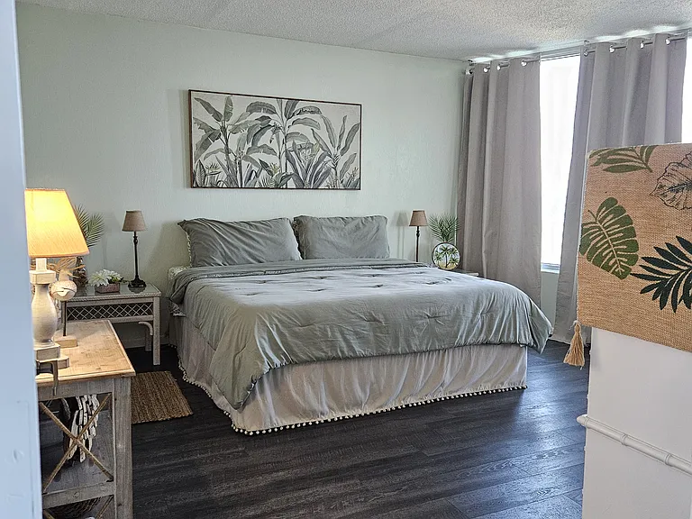 1133 Ocean Shore Blvd #804 — Photo 43