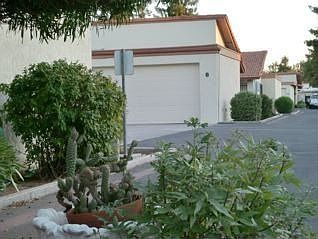 2nd image of 2506 W Caribbean Ln Unit 8