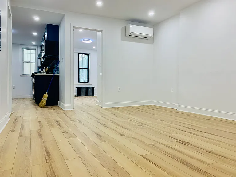 89 Chauncey St #1 — Photo 8