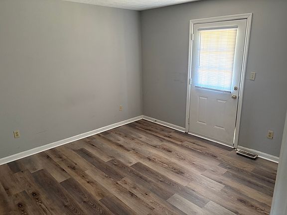2nd image of 407 Jason Dr APT 2