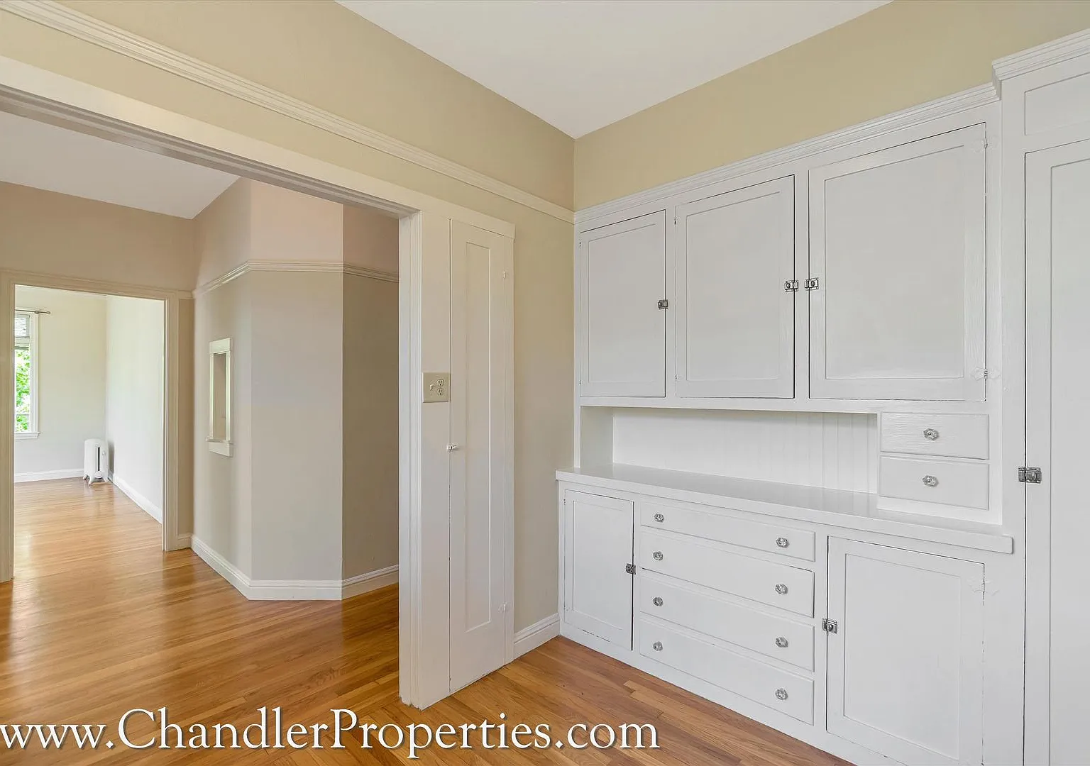 1535 Green Street Apartments* — Photo 4