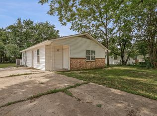 109 Center St, Gosnell, AR 72315
