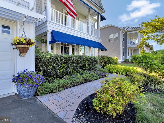 5th image of 30923 Sea Breeze Ln