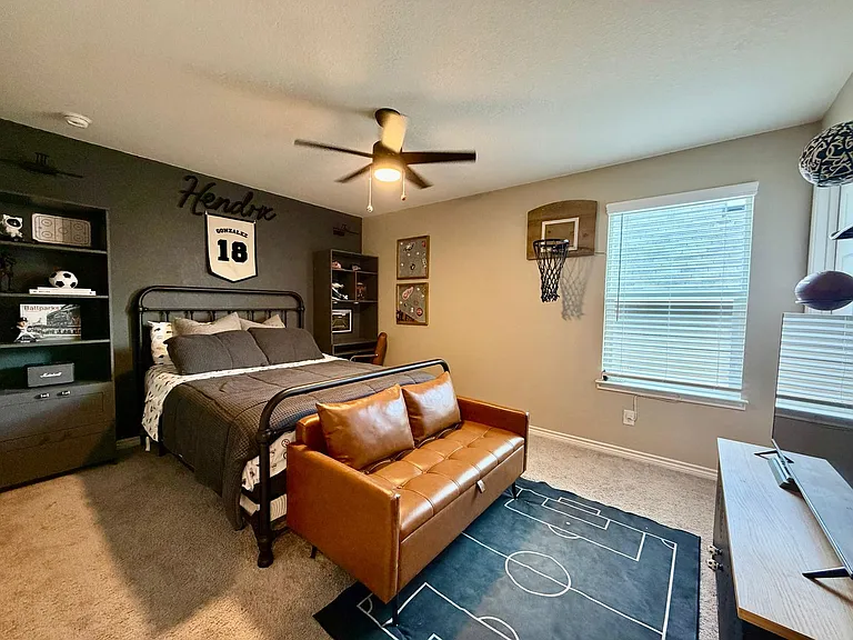 5024 Galvan Mnr — Photo 27